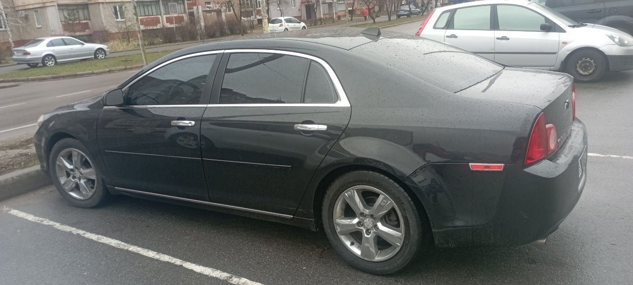 Chevrolet Malibu - фото 1