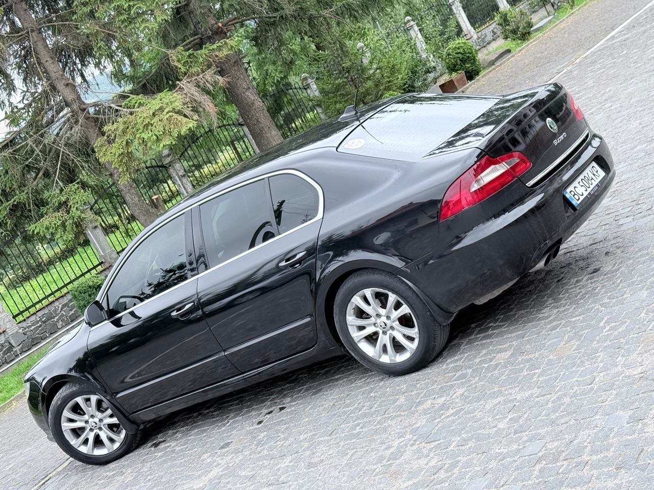Skoda Superb - фото 2