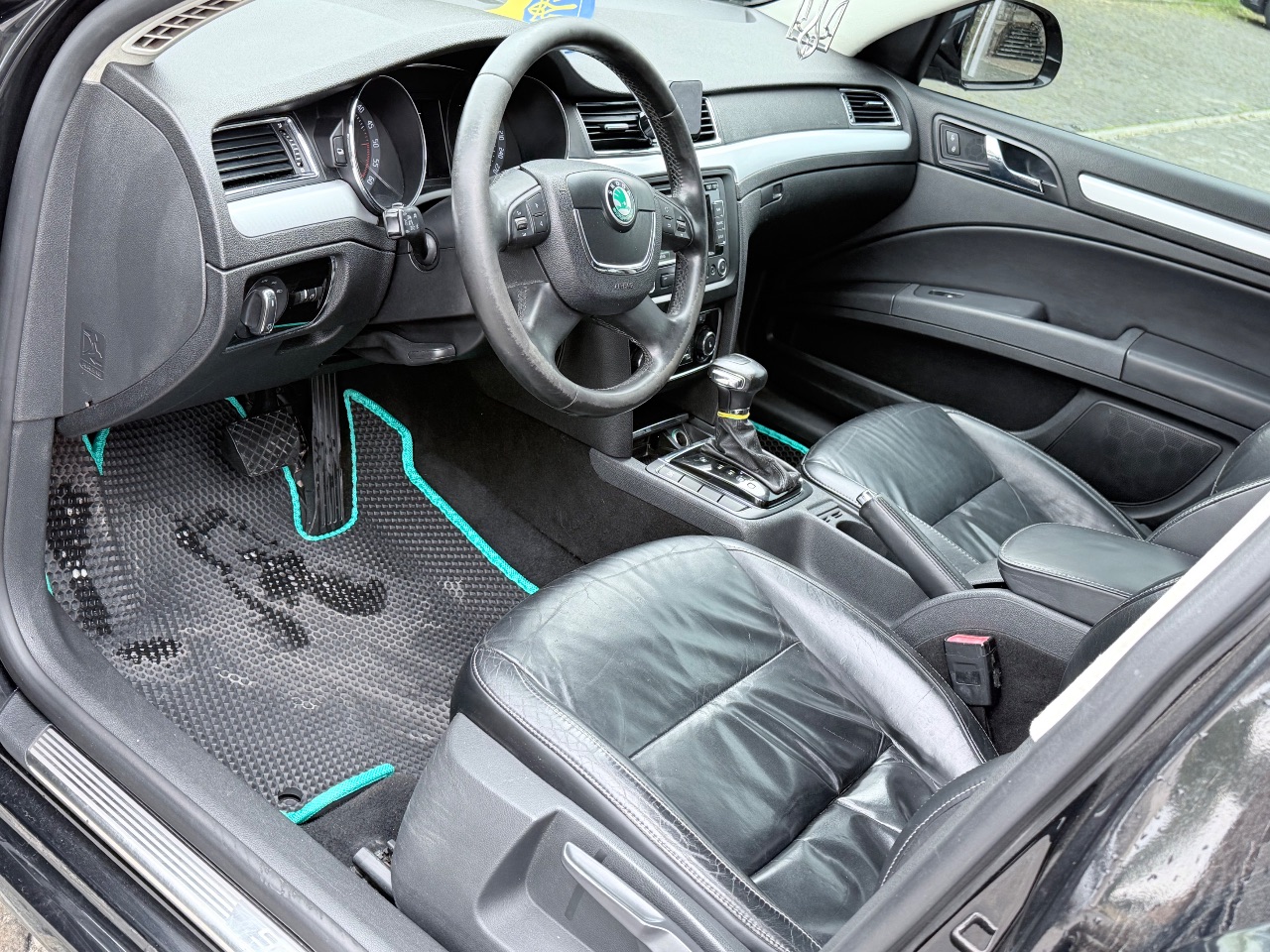 Skoda Superb - фото 40