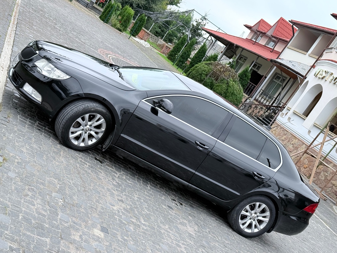 Skoda Superb - фото 22