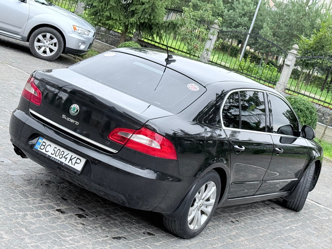 Skoda Superb - фото 31