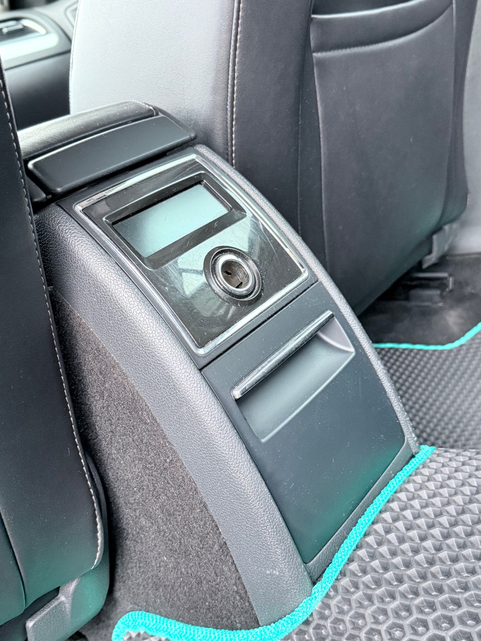 Skoda Superb - фото 38