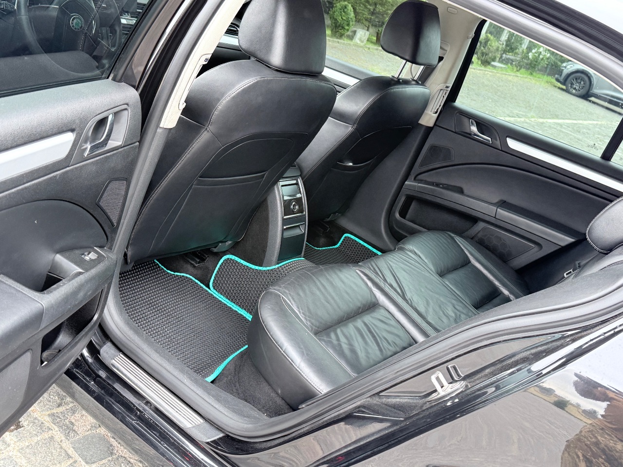 Skoda Superb - фото 42