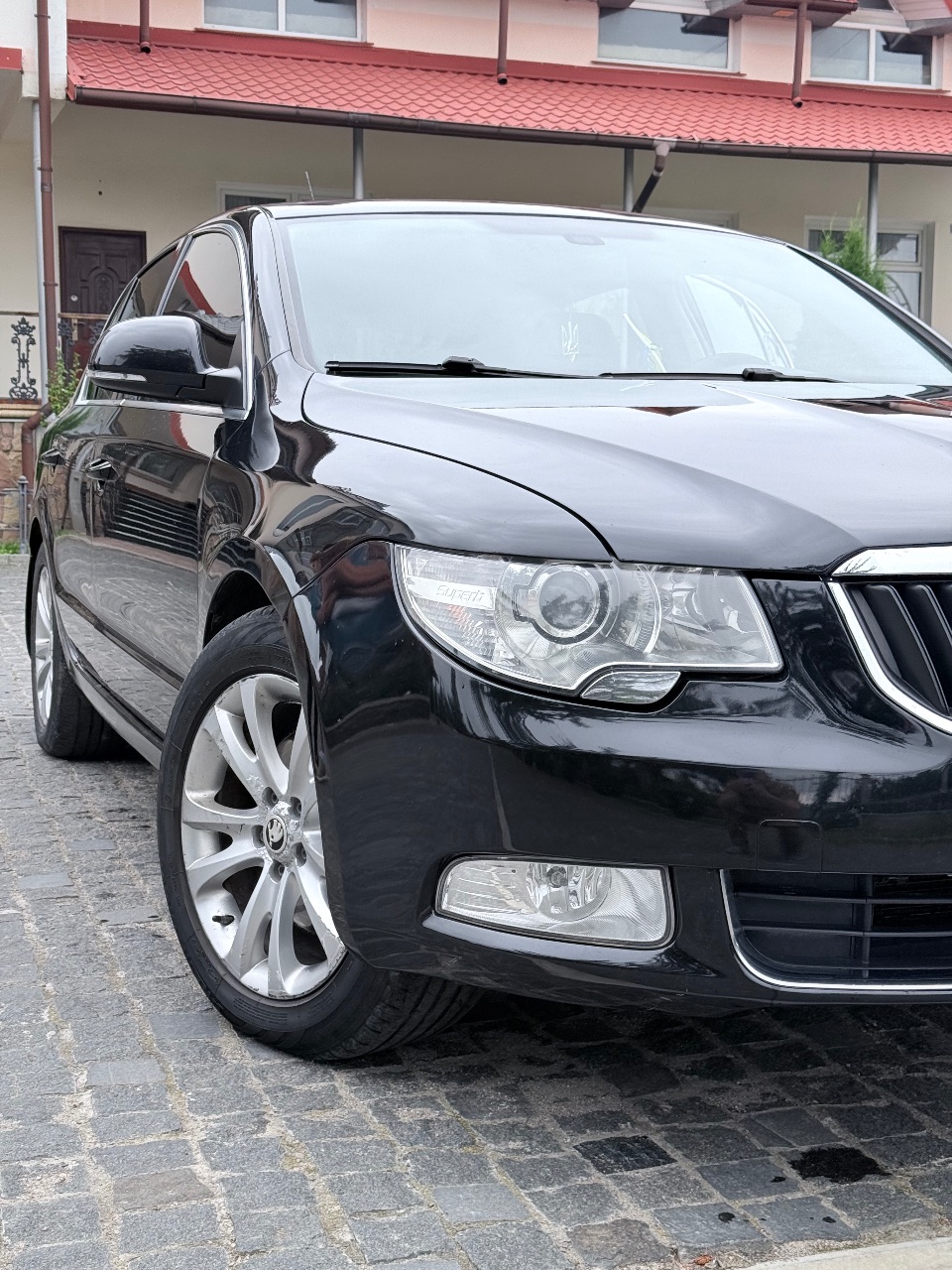Skoda Superb - фото 12