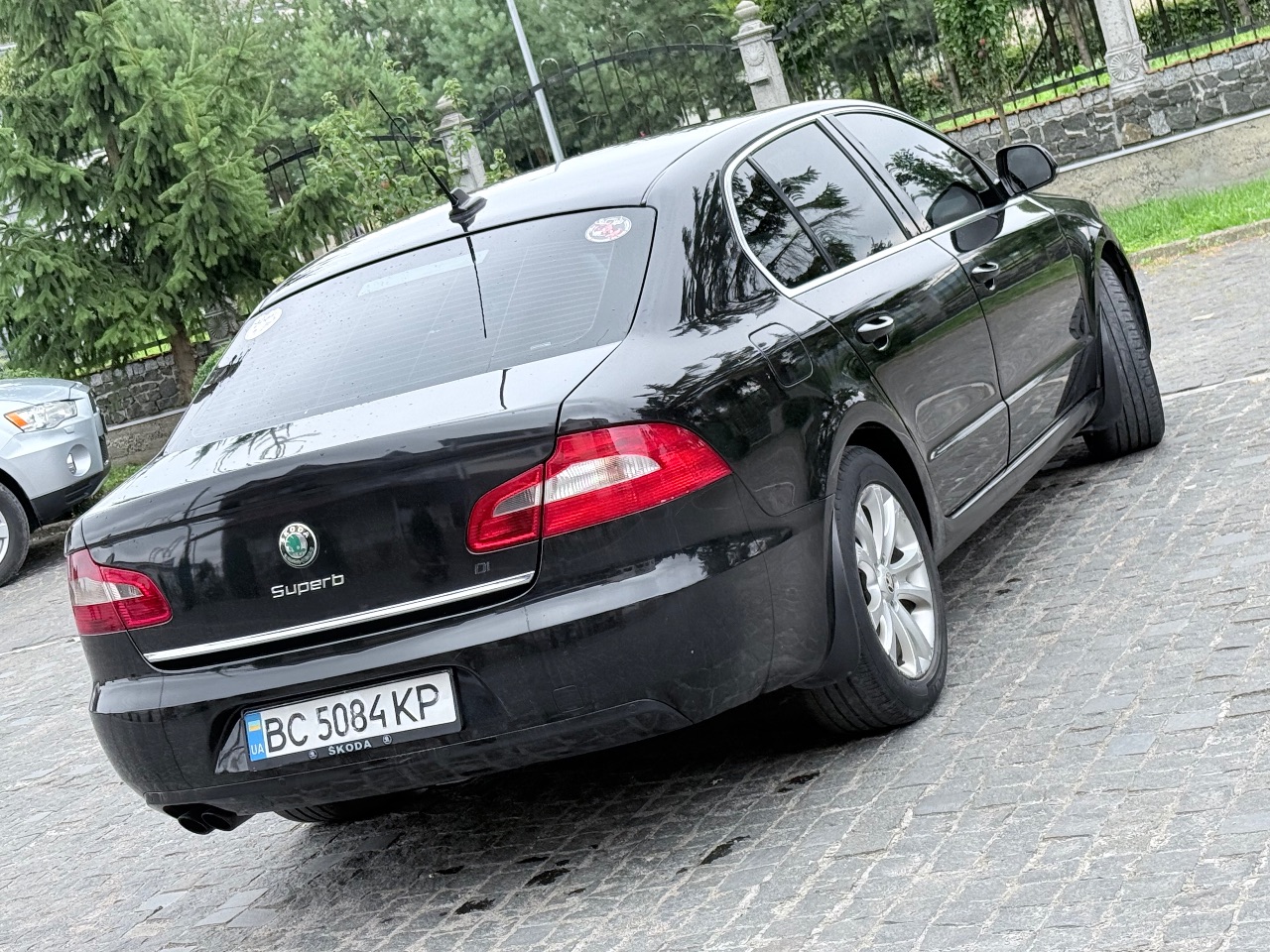 Skoda Superb - фото 33
