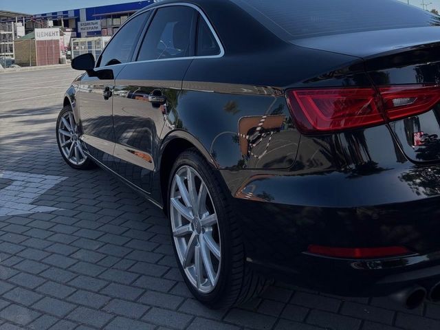 Audi A3 - фото 5
