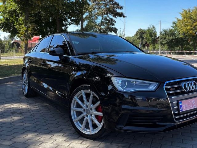 Audi A3 - фото 3