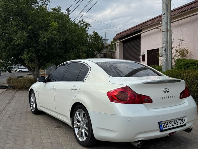 Infiniti G - фото 2