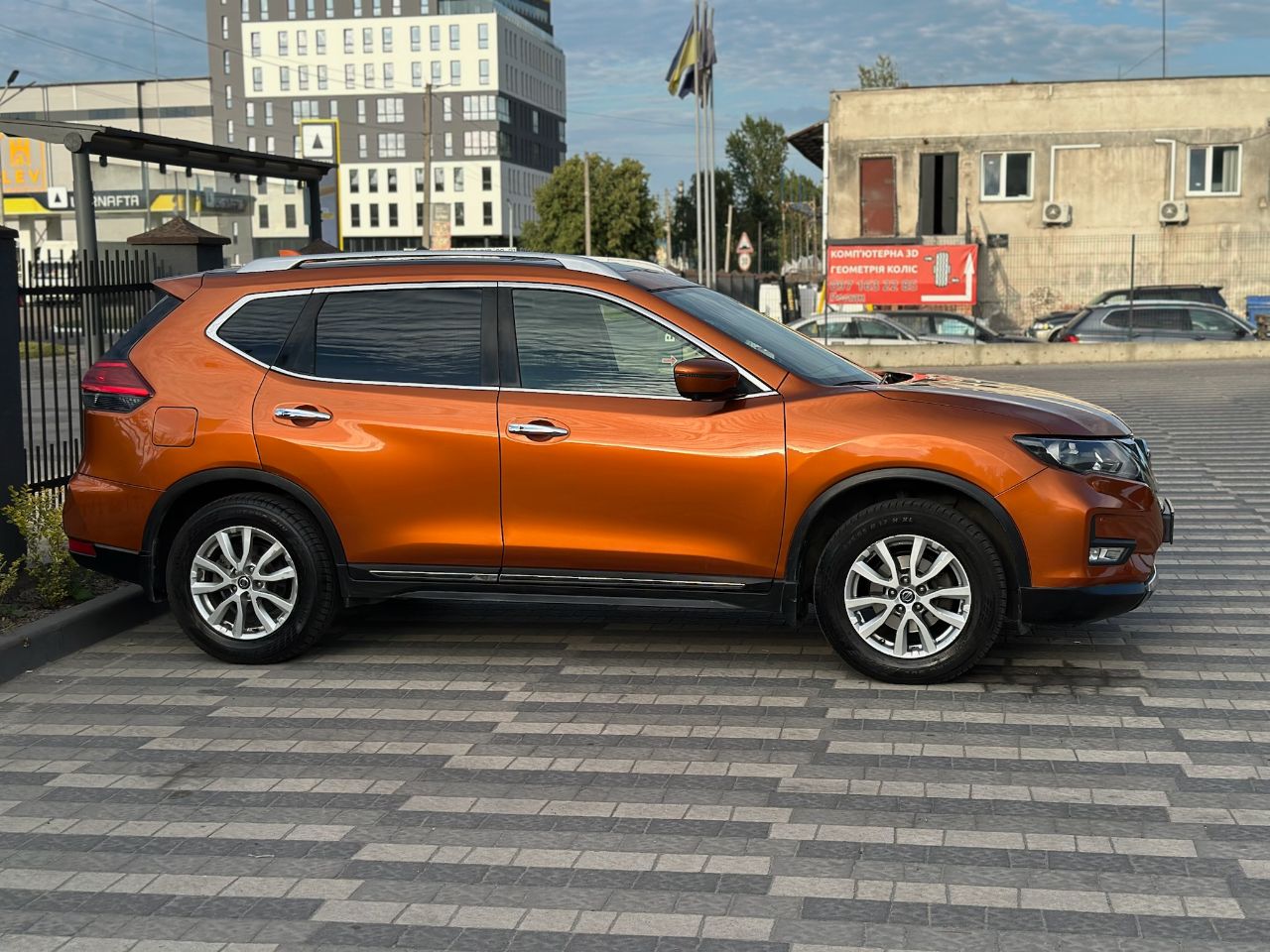 Nissan X-Trail - фото 8