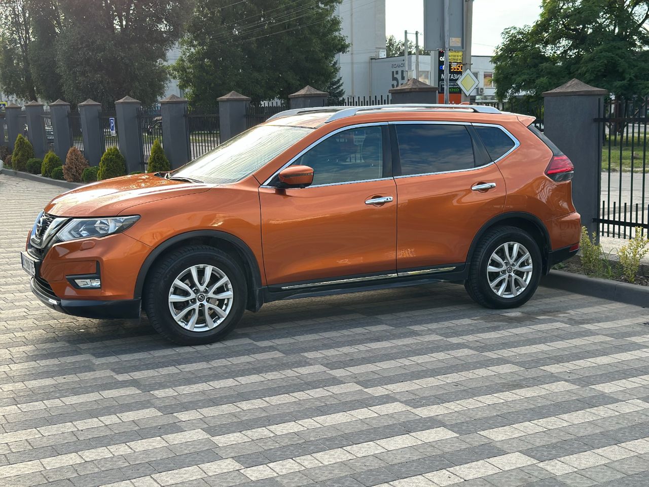 Nissan X-Trail - фото 4