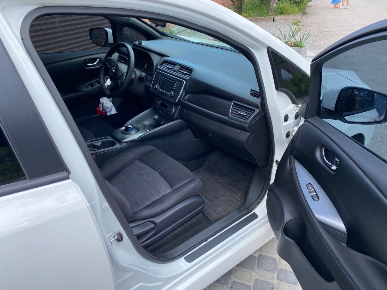 Nissan Leaf - фото 6