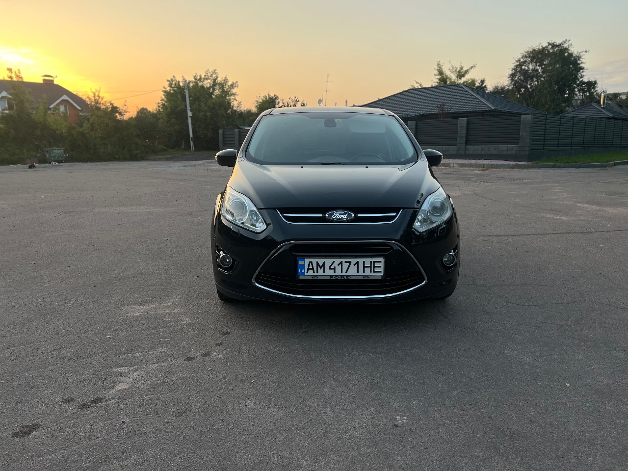 Ford C-MAX - фото 9