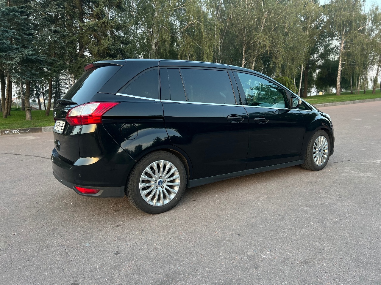 Ford C-MAX - фото 3