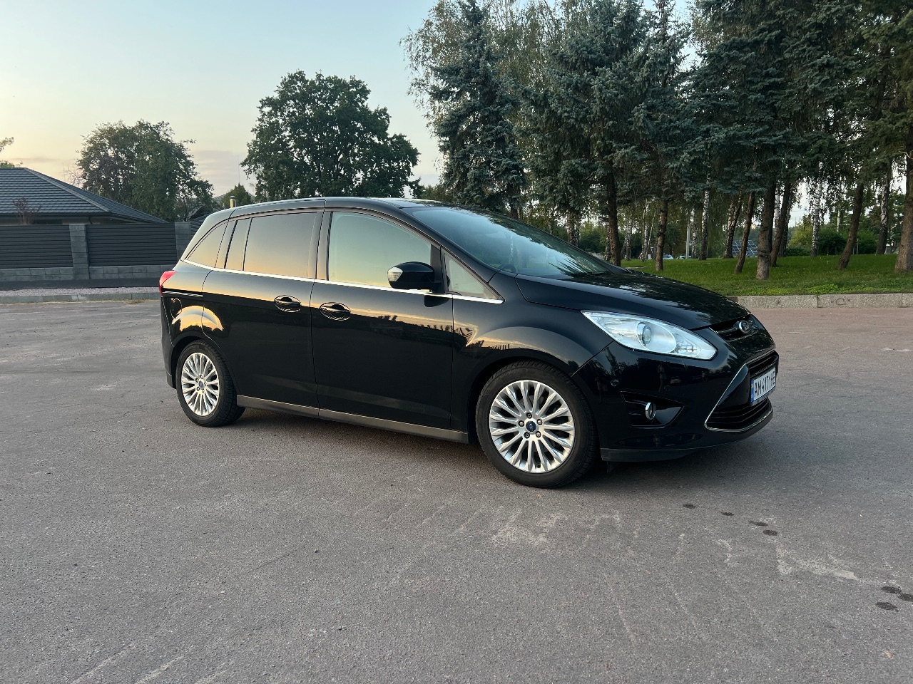 Ford C-MAX - фото 2