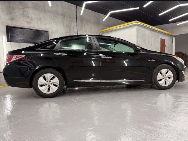 Hyundai Sonata - фото 4