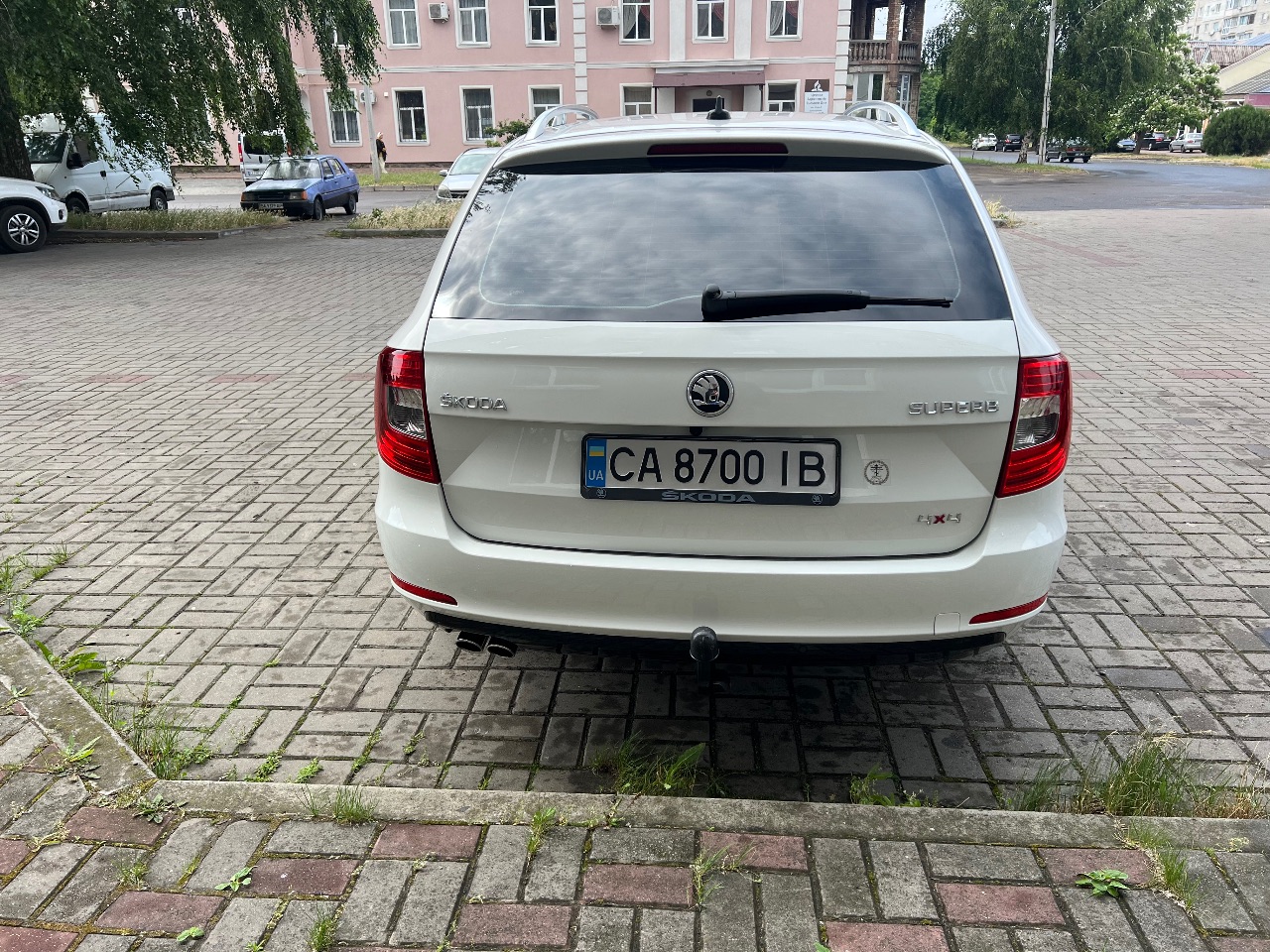 Skoda Superb - фото 6