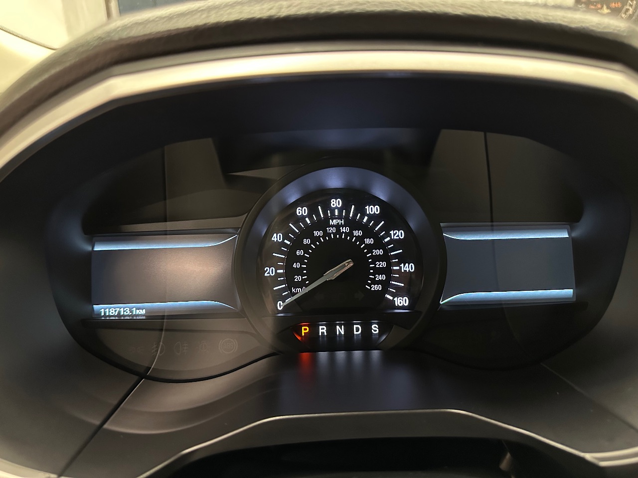 Ford Edge - фото 14