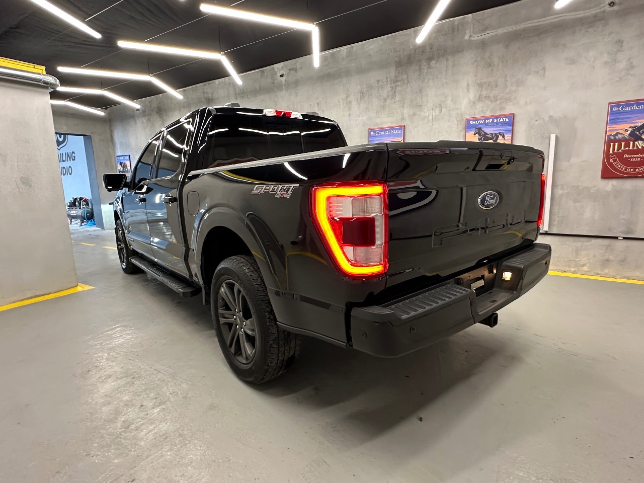 Ford F-150 - фото 6