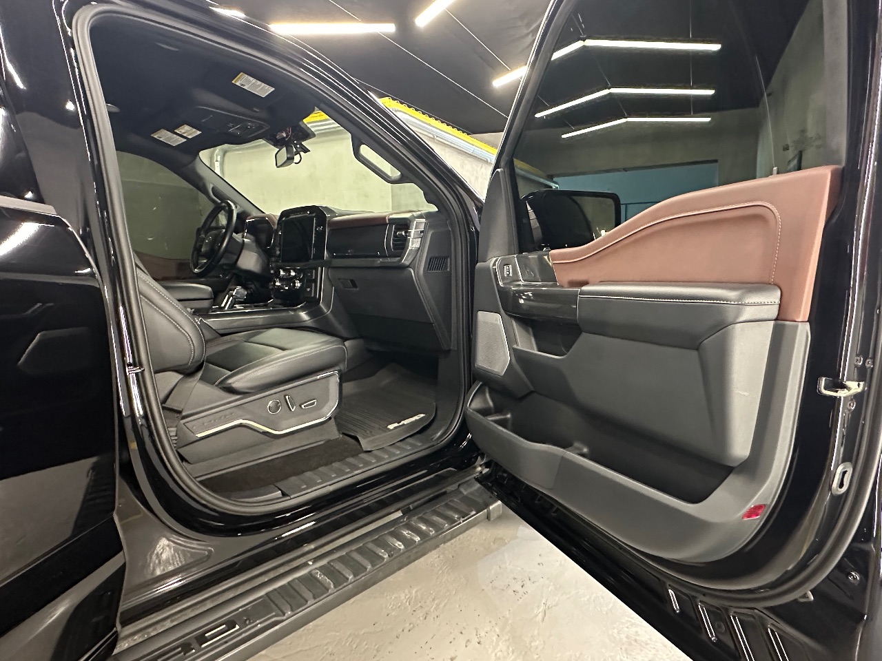 Ford F-150 - фото 20