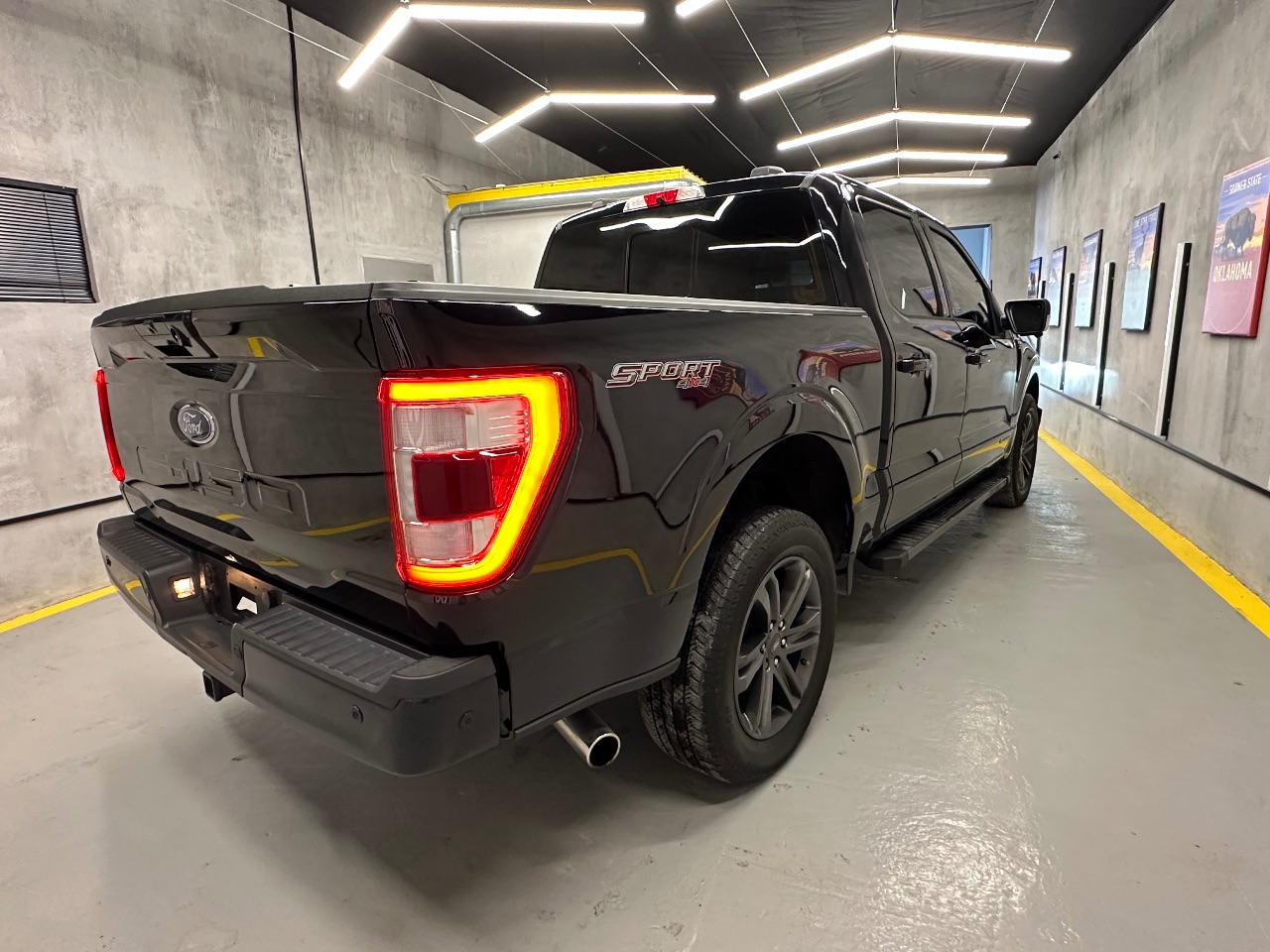 Ford F-150 - фото 7