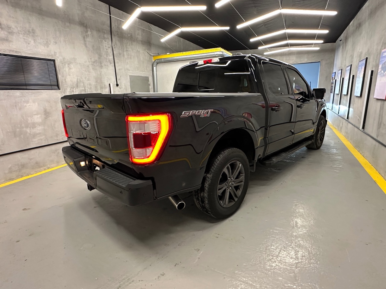 Ford F-150 - фото 9