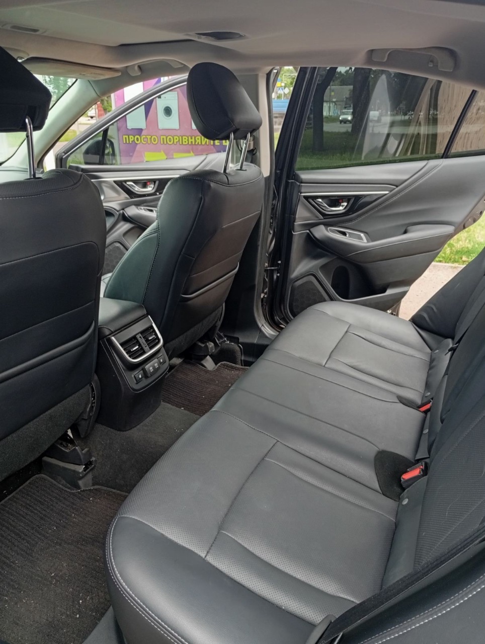 Subaru Legacy - фото 10