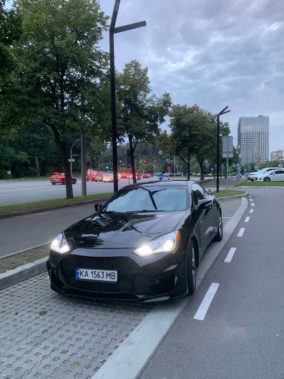 Hyundai Genesis Coupe - фото 1