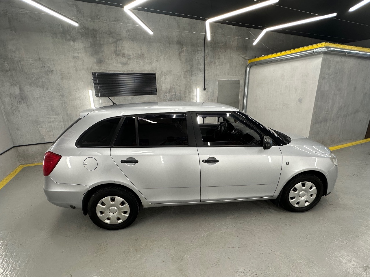 Skoda Fabia - фото 10