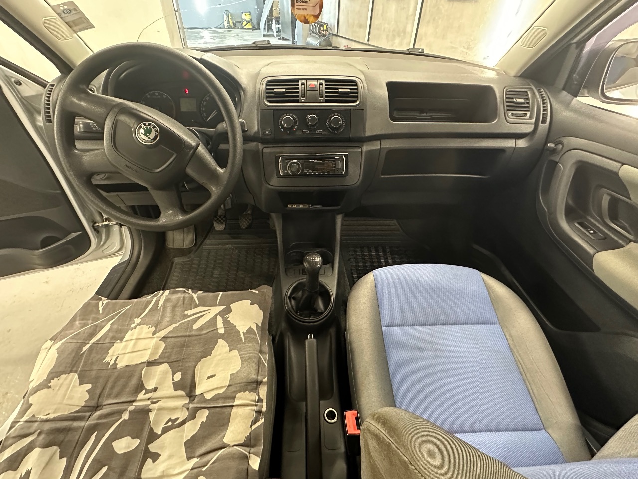 Skoda Fabia - фото 12