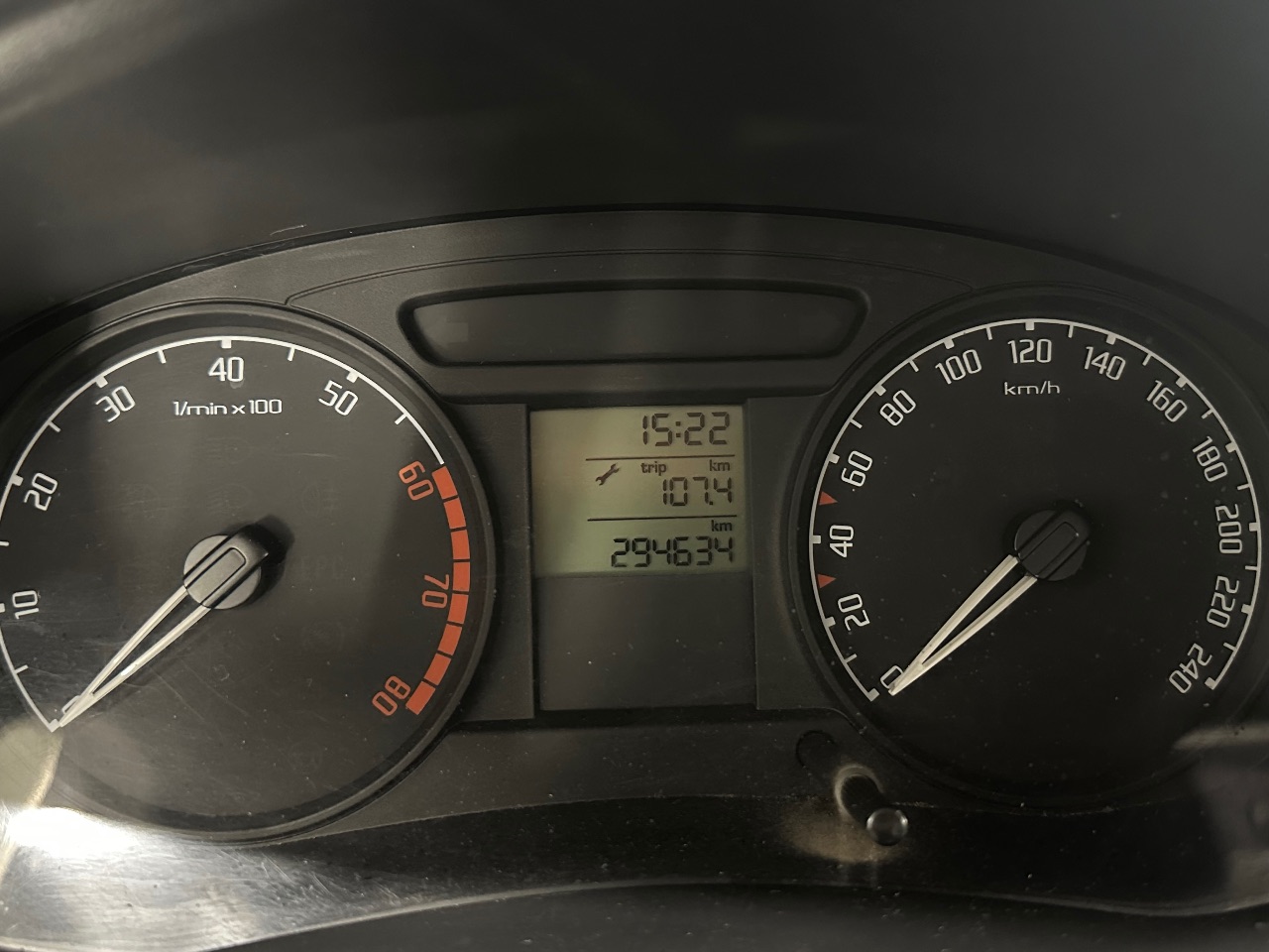 Skoda Fabia - фото 15