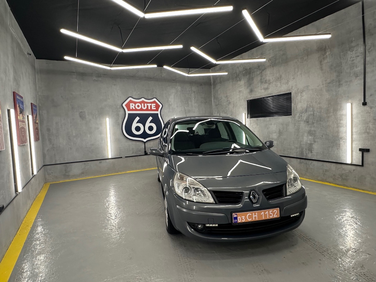 Renault Scenic - фото 2