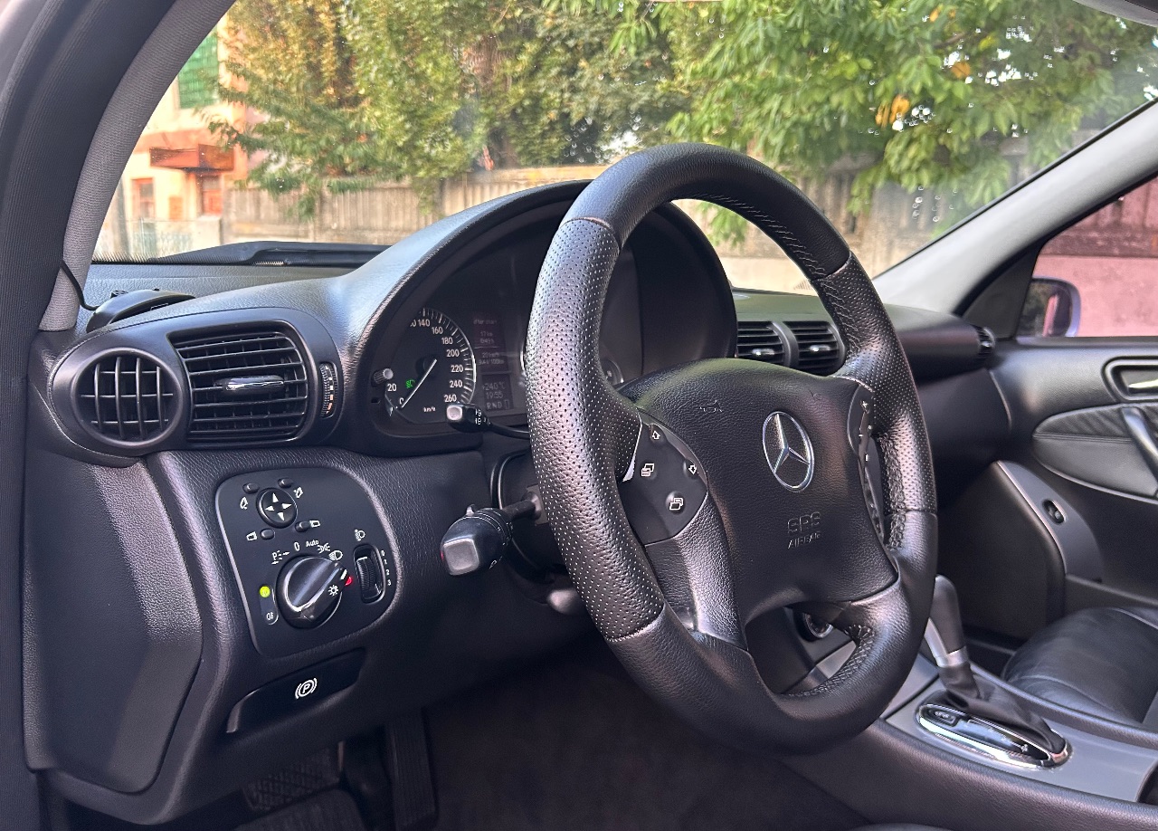 Mercedes-Benz C-Класс - фото 13