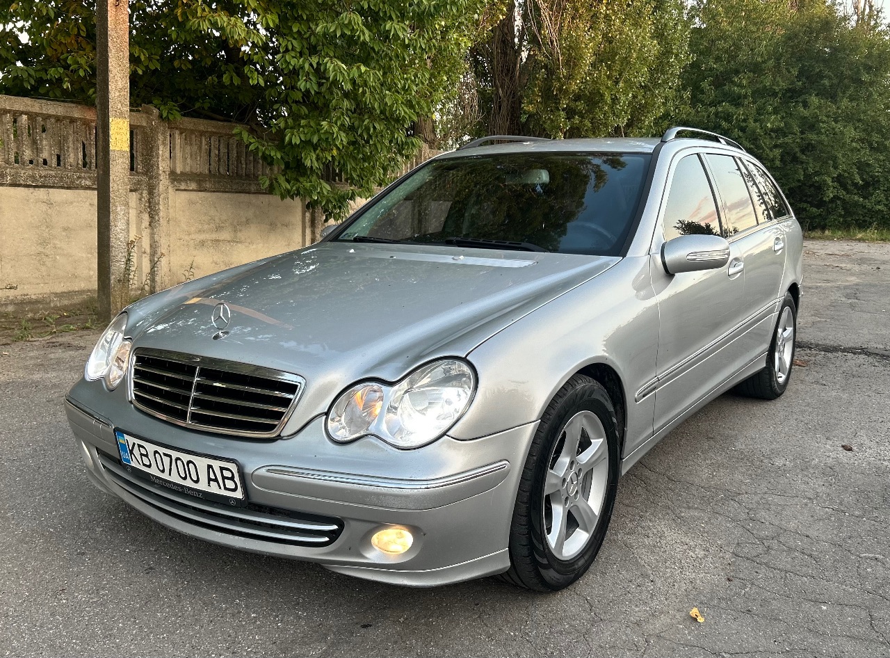 Mercedes-Benz C-Класс - фото 4