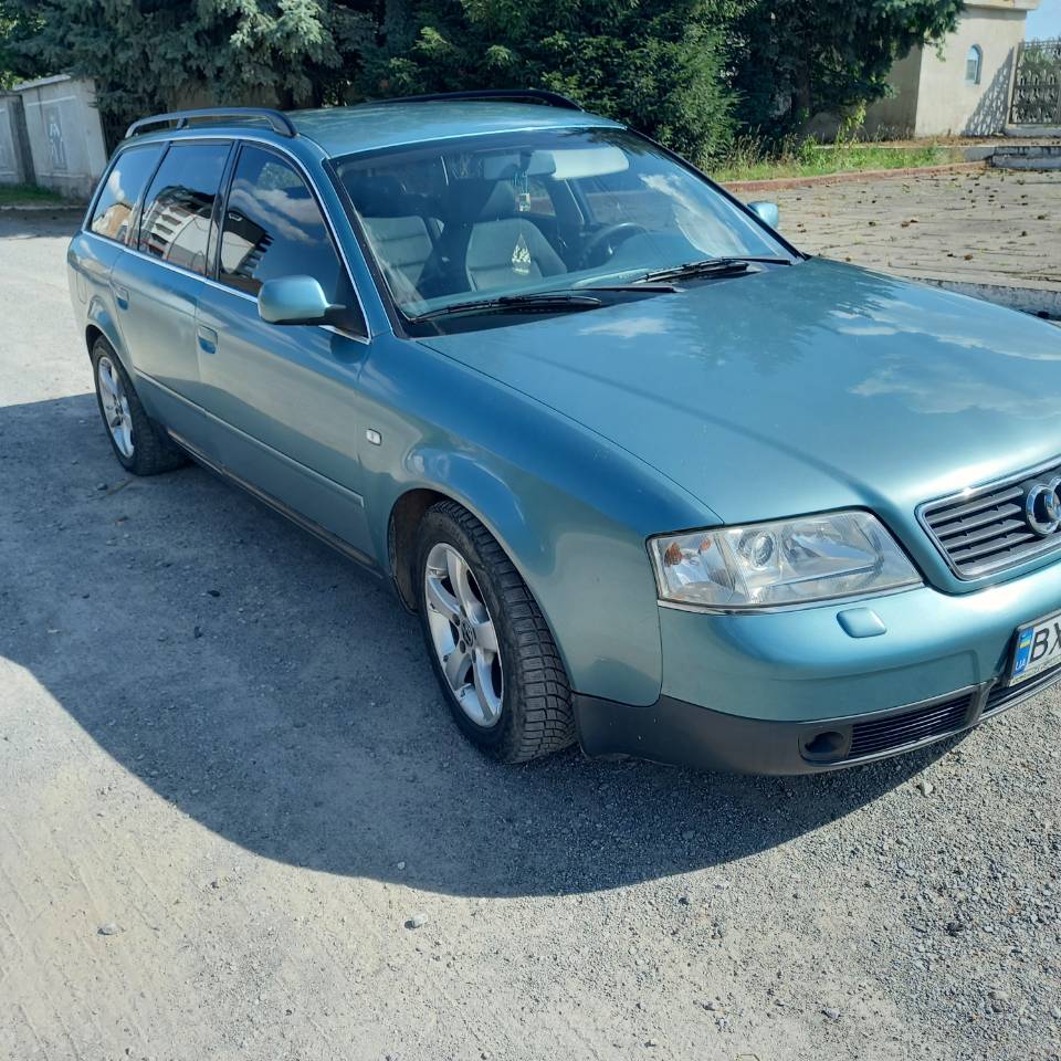 Audi A6 - фото 8