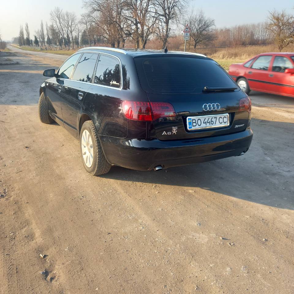 Audi A6 - фото 7
