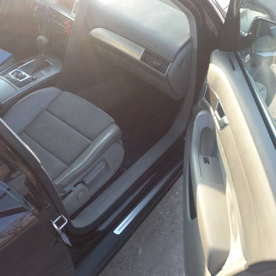 Audi A6 - фото 10