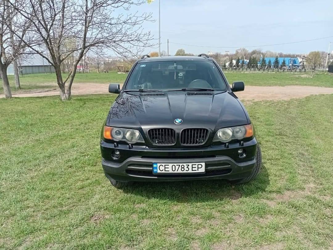 BMW X5 - фото 2
