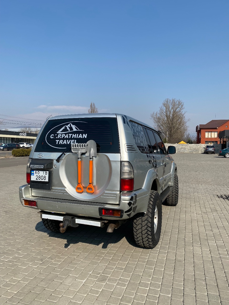 Toyota Land Cruiser Prado - фото 3