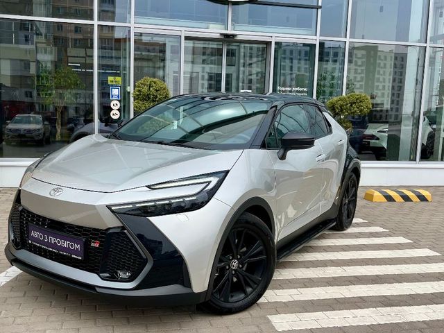 Toyota C-HR - фото 2