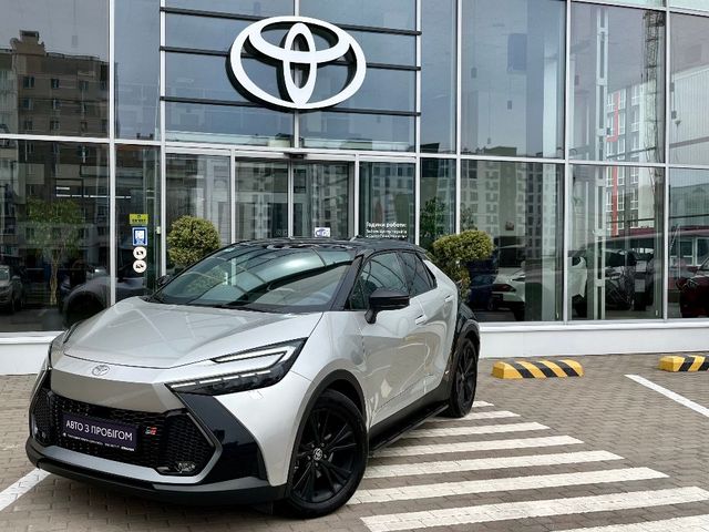 Toyota C-HR - фото 1