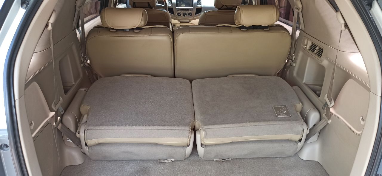 Toyota Fortuner - фото 20