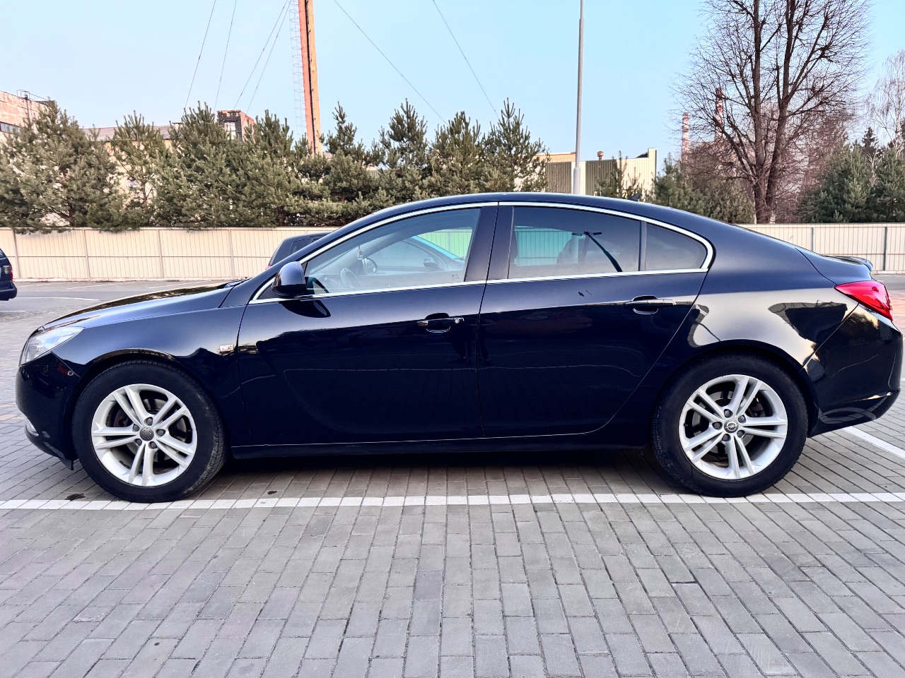 Opel Insignia - фото 3