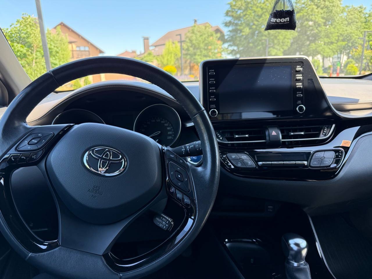 Toyota C-HR - фото 18