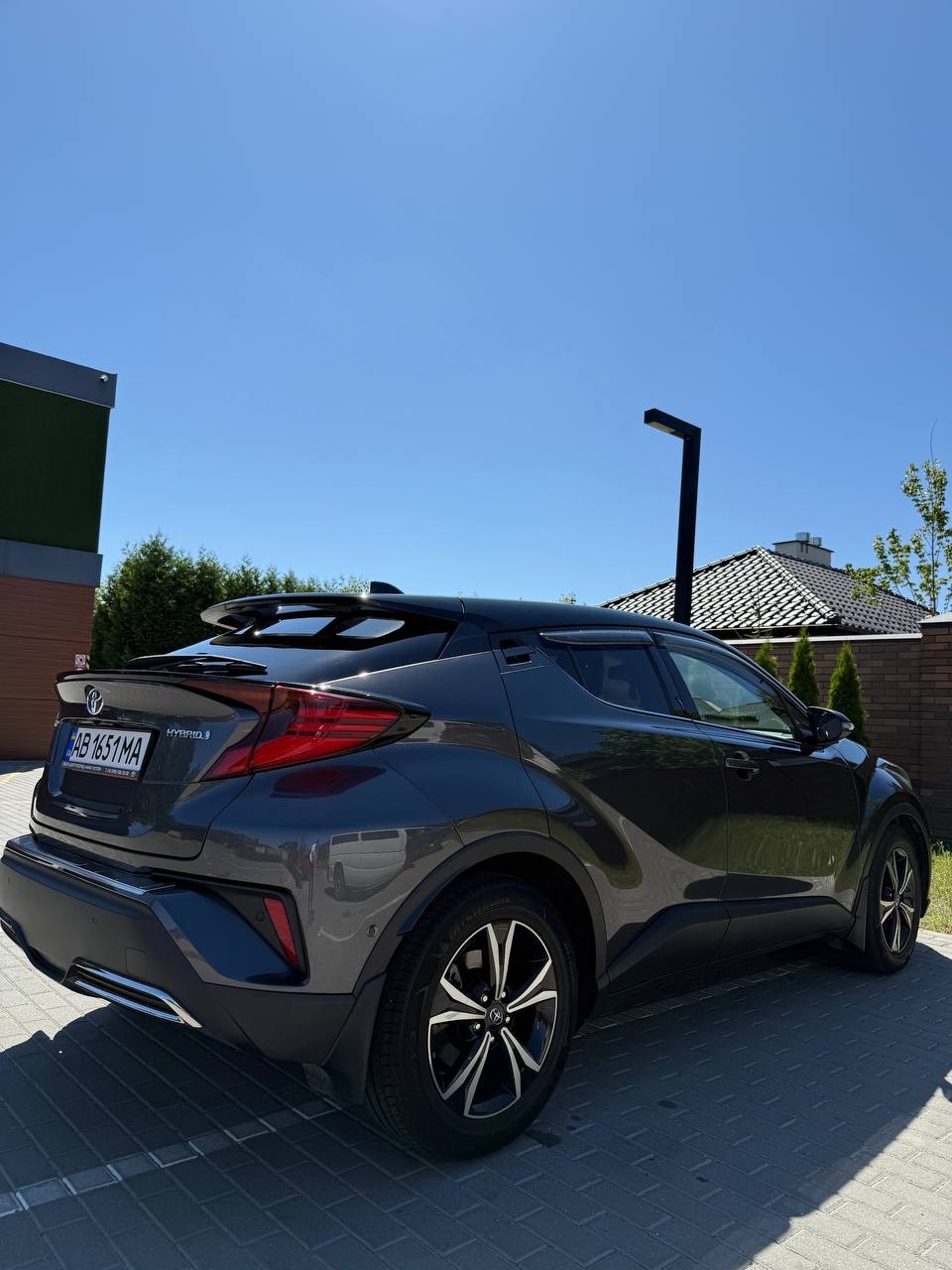 Toyota C-HR - фото 12