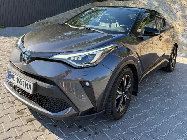 Toyota C-HR - фото 2