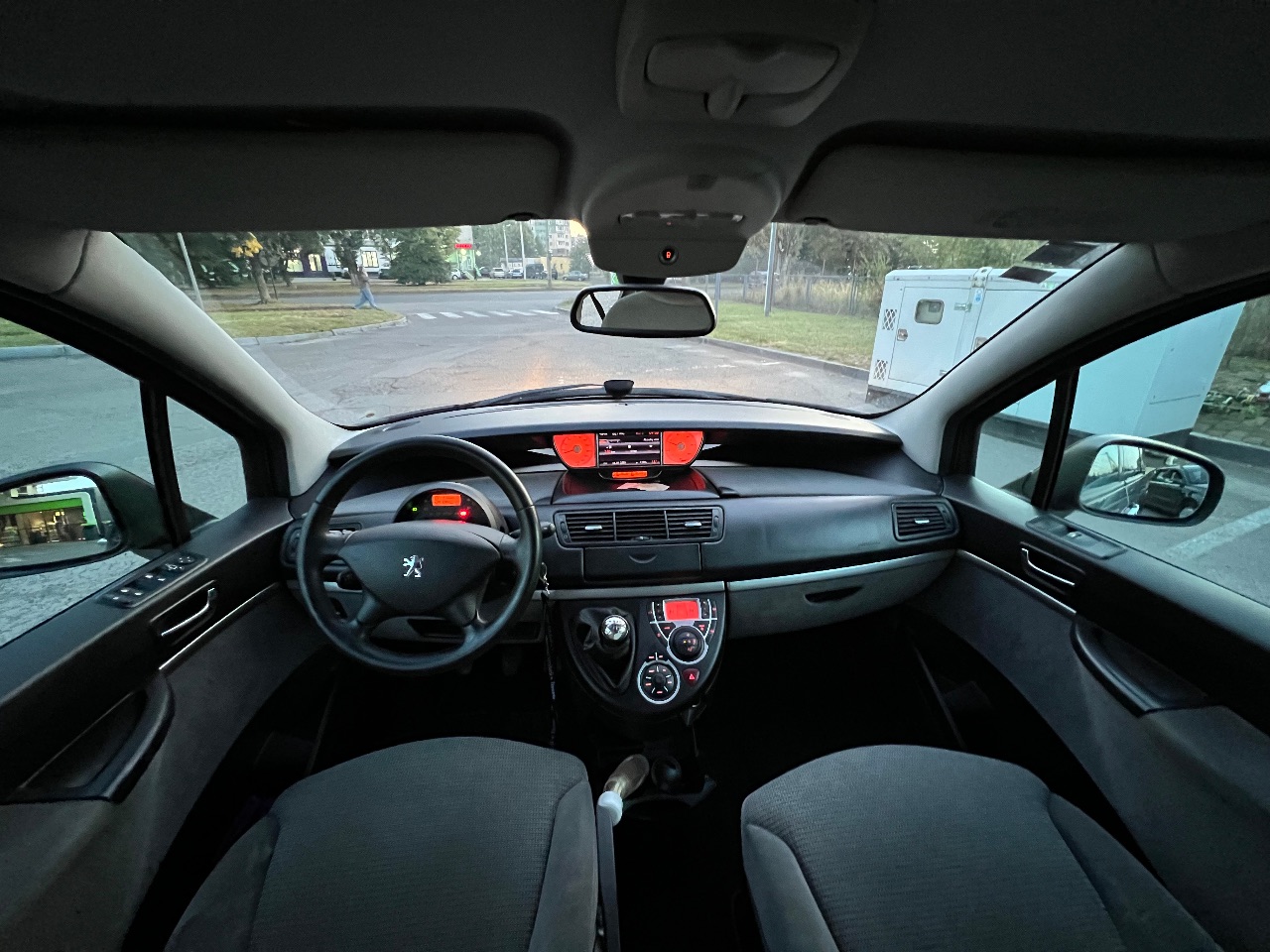 Peugeot 807 - фото 19