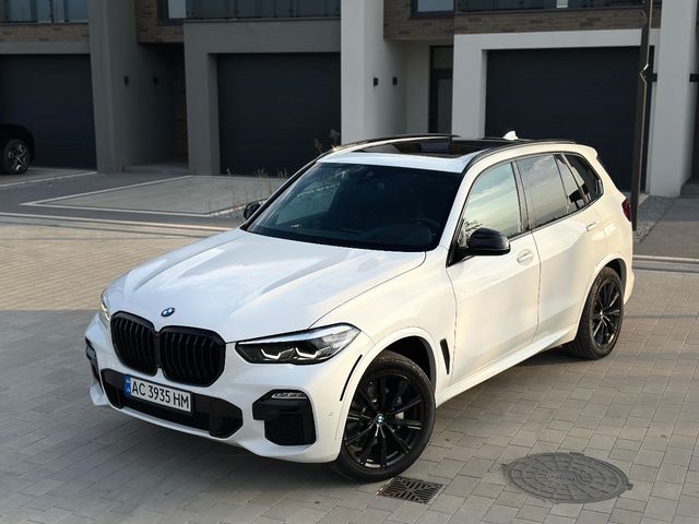 BMW X5 - фото 3