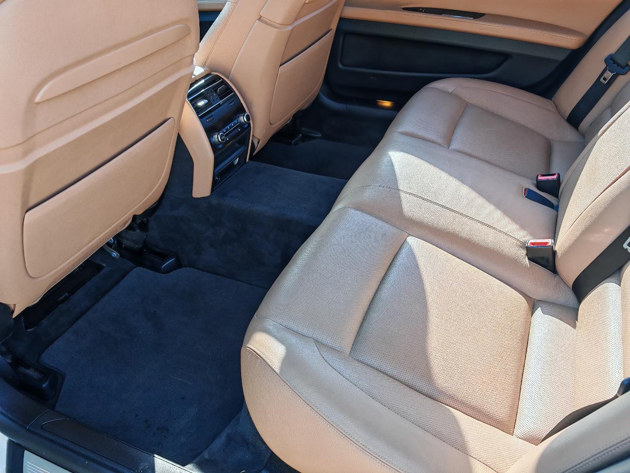 BMW 7 серії - фото 1