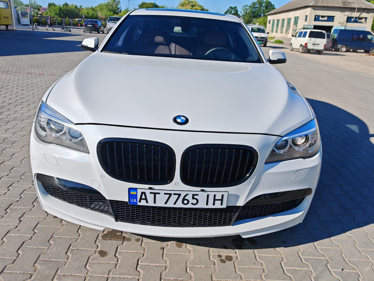 BMW 7 серії - фото 7