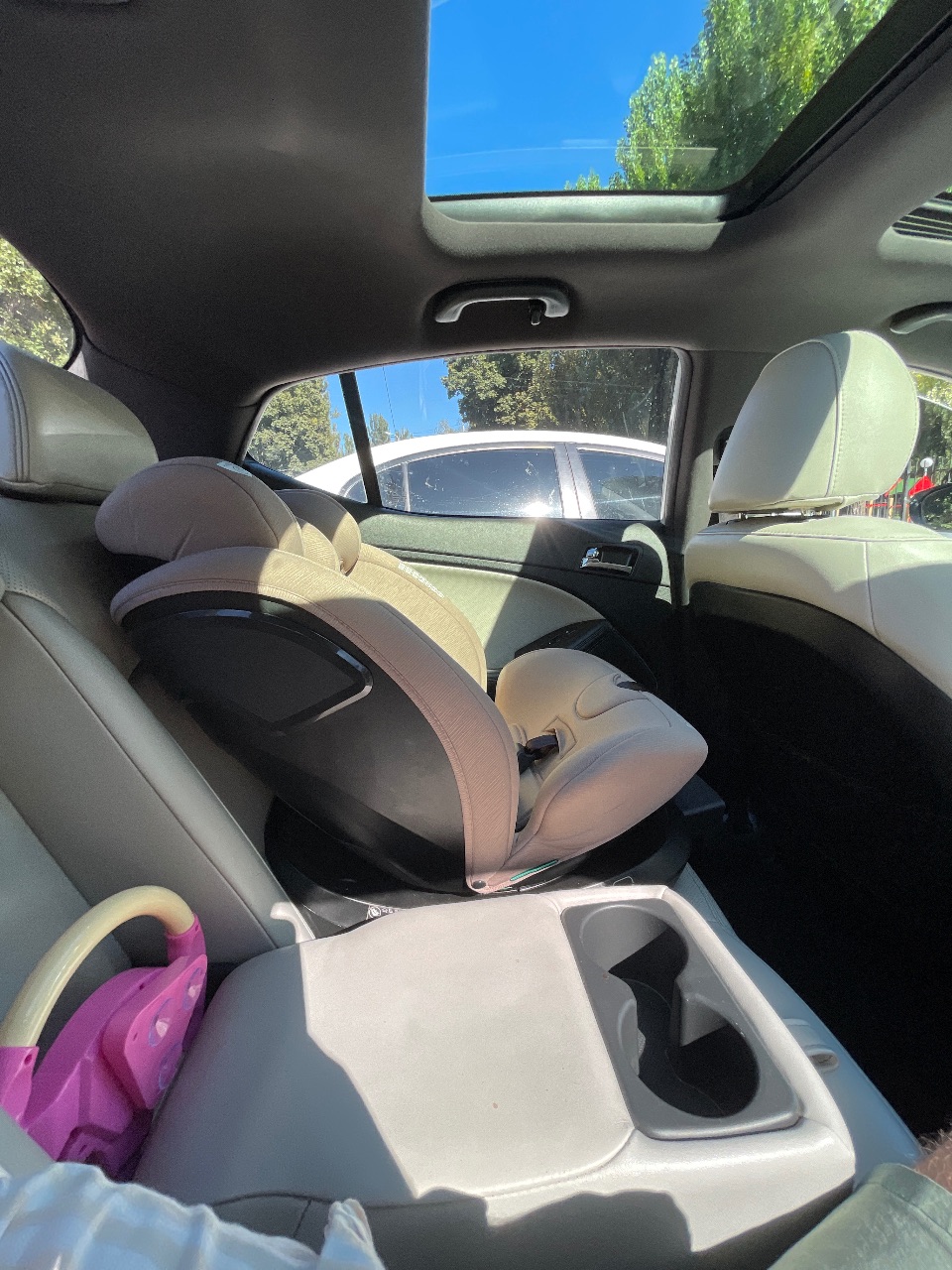 Kia Optima - фото 7